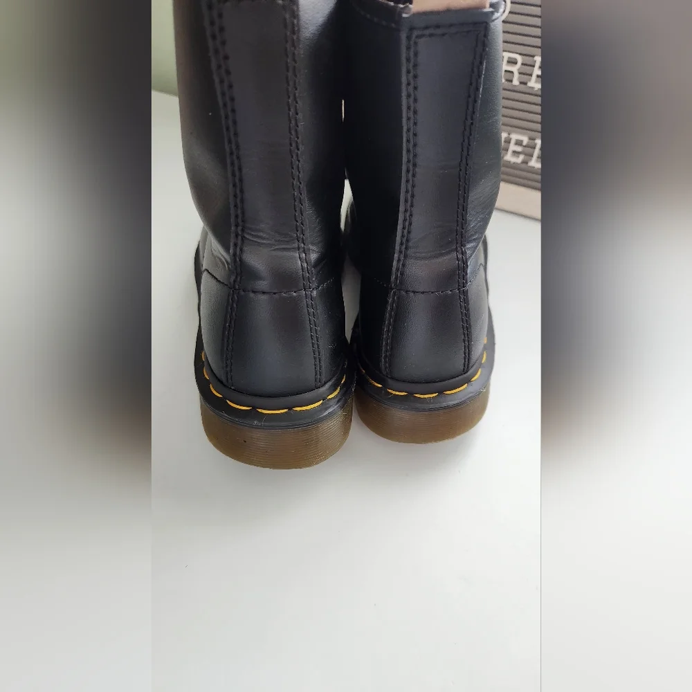 Dr Martens Vegan Felix Lace-up Boots Black M-7 L-8 Unisex - Picture 10 of 13
